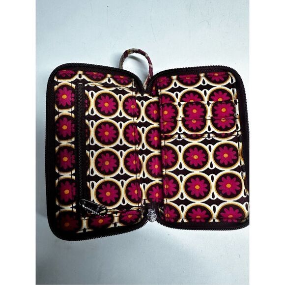 Vera Bradley Wallet Wrislet Pink Burgundy Quilted - Picture 4 of 9